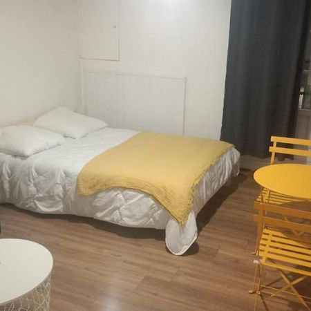 Chez Ninette_Grand Studio En Centre-Ville Диеп Екстериор снимка